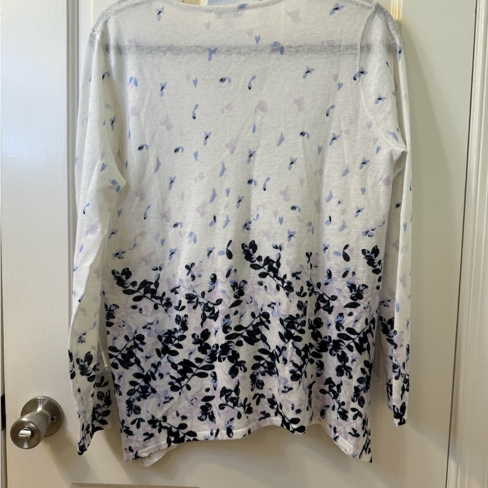 J. Jill V-Neck Long Sleeve Sweater in White and Black - Picture 5 of 9